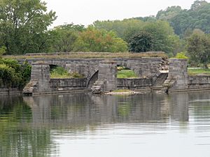 Erie Canal Aqueduct Schoharie Crossing State Historical Site, Fort Hunter NY 2774 (4029213681)