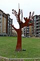 'Friendship Tree' by Joel Parkes and Southwold Primary School Pupils, Millfields Park (39445160804).jpg