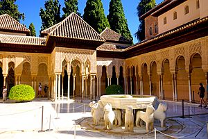 Palacios Nazaríes in the Alhambra (Granada). (51592334991)