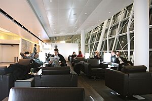 JFK Airport - Swiss International Air Lines Lounge (3119117626)