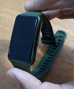 Huawei Band 7 in Wilderness Green color