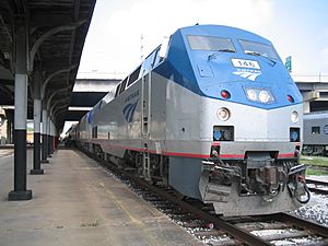 Amtrak 146 GE P42DC