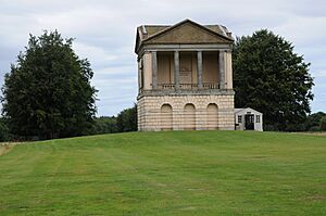 The Water Tower, Houghton Park (geograph 4621820)