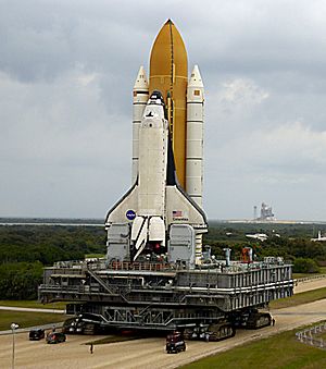KSC-107-Rollout (cropped)