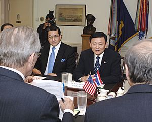 Thaksin Surakiart 20050915