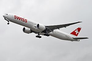Swiss, HB-JNG, Boeing 777-3DE ER (25267919527)