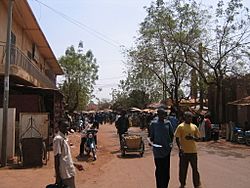 Kati market street (and Amadu)