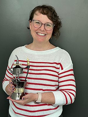 Telgemeier with Inkpot Award 2022.jpg