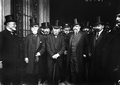 Bernardino Machado, Teófilo Braga, António José de Almeida e Afonso Costa, após uma sessão solene do Parlamento em homenagem aos mortos da revolução republicana, 1911