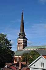 Västerås Domkyrka tornet från SO 1.jpg