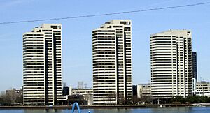 RiverfrontTowers123fromwindsor.jpg