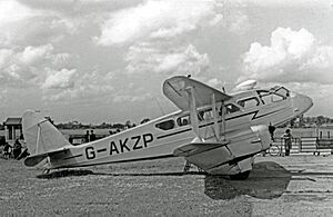 DH.89A Rapide G-AKZP Spencers Tours RWY 02.05.52 edited-2