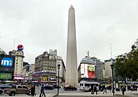Obelisco-diurno 0652