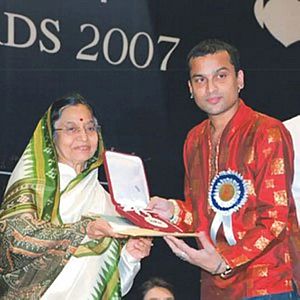 Zubeen Garg receiving National Award