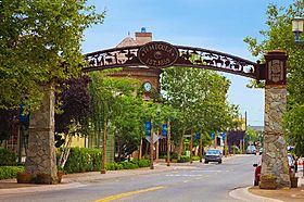 Old Town Temecula Entrance