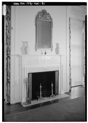 FIRST FLOOR, NEW WING, DETAIL OF FIREPLACE, WEST WALL OF PARLOR - Gracie Mansion, Carl Schurz Park, East Sixty-eighth Street, New York, New York County, NY HABS NY,31-NEYO,46-31