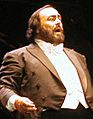 Luciano Pavarotti 15.06.02 cropped