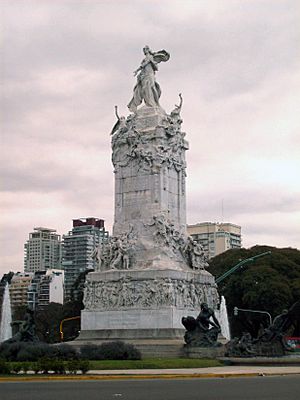 Monumento de los Españoles II