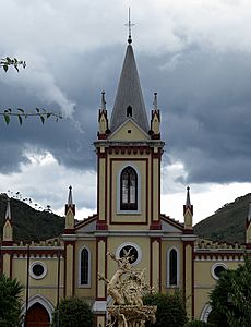 Iglesia Nuestra señora del Amparo 2014-09-17