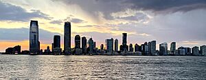 Jersey City Skyline sunset (cropped)
