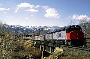 Amtrak 621 with the San Francisco Zephyr over the Truckee River in Verdi, Nevada, February 1975