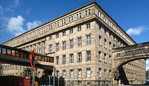 Berlin, Mitte, Mauerstrasse 29-32, Deutsche Bank-Komplex, Block I