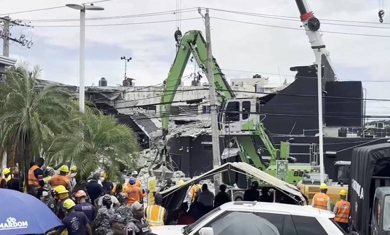 Labores de rescate en la discoteca Jet Set