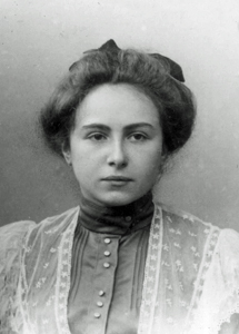 Photo of Harriet von Rathlef.jpg