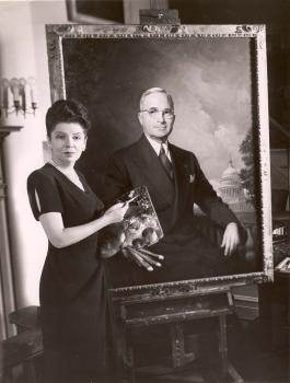 Photo of Greta Kempton with her portrait of President Harry Truman.jpg