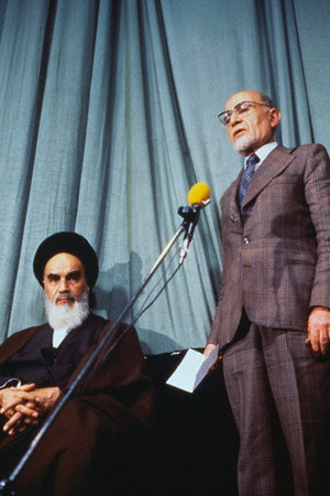 Mehdi Bazargan Ayatollah Khomeini