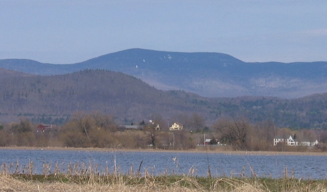 Bread-Loaf-Mountain from Otter-Creek