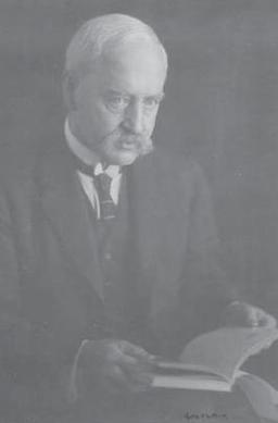 Sir Thomas Lyle.JPG
