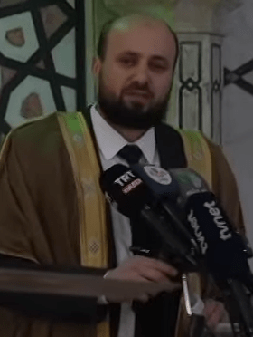 Mohammed al-Bashir at Umayyad Mosque (cropped2).png