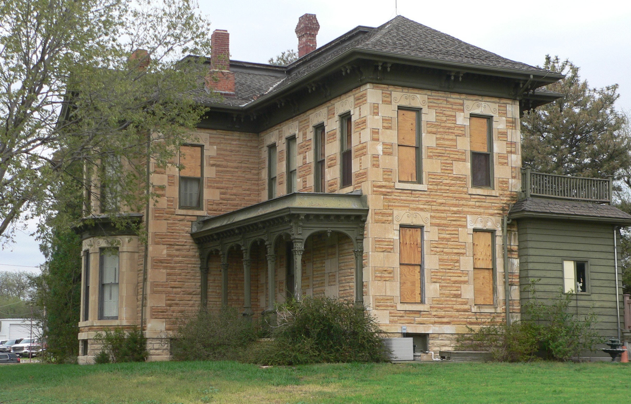 Image F. H. Hart house (Beloit, KS) from SSW 1