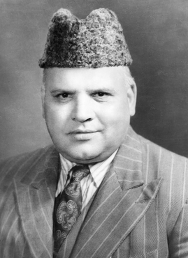 Khan Bahadur Abdul Qayyum Khan.png