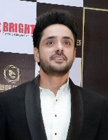 Adnan Khan with Aditi Sharma (cropped).jpg