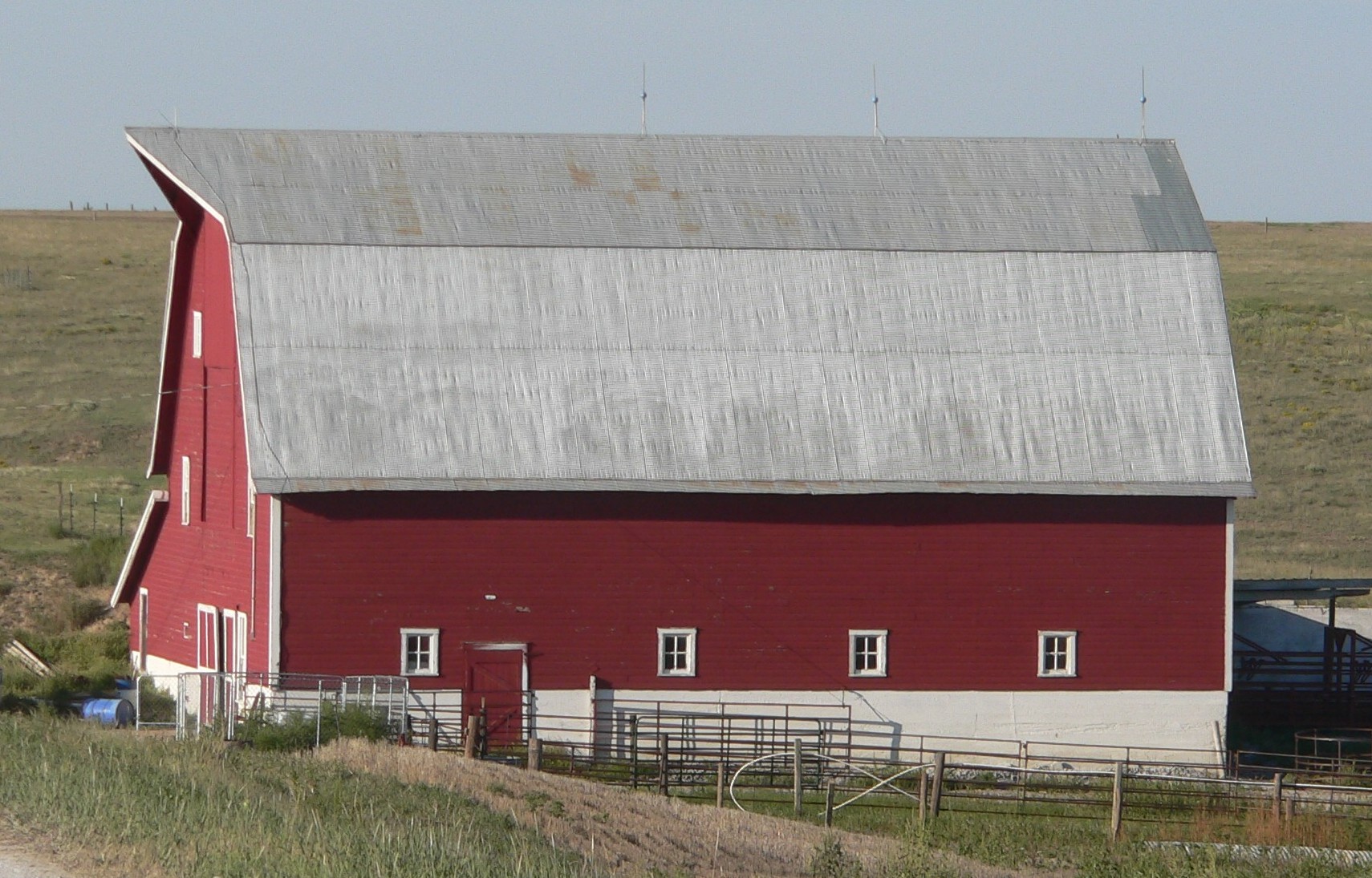 Image: Shafer barn (Sheridan County, Kansas) from S 1