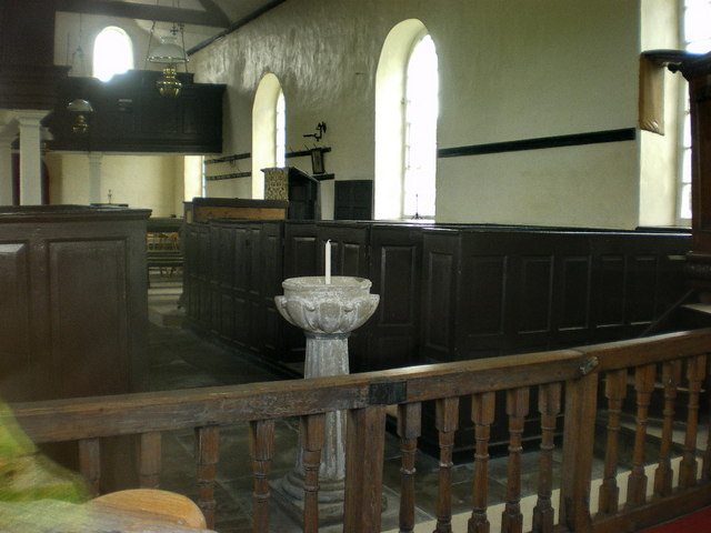 St Mary's, Tarleton, Interior - geograph.org.uk - 1399046