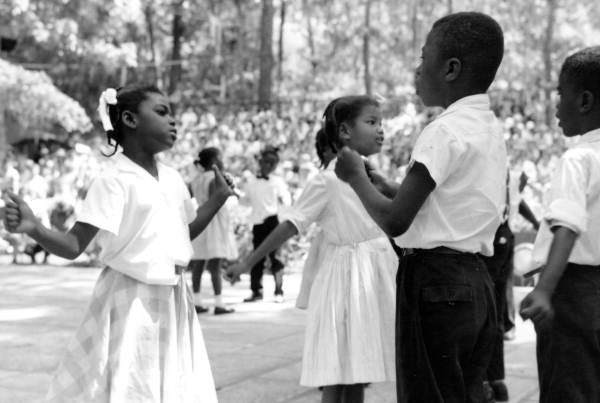 Children playing a game called  zoodio zoodio 