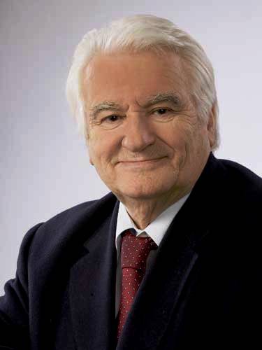 Dragoljub Mićunović profile photo