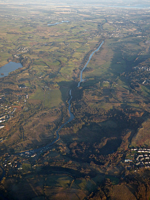 The Forth and Clyde Canal from the air (geograph 5660995)