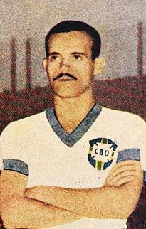 Rui en el Sudamericano 1946, Estadio, 1946-02-23 (145) (cropped).jpg