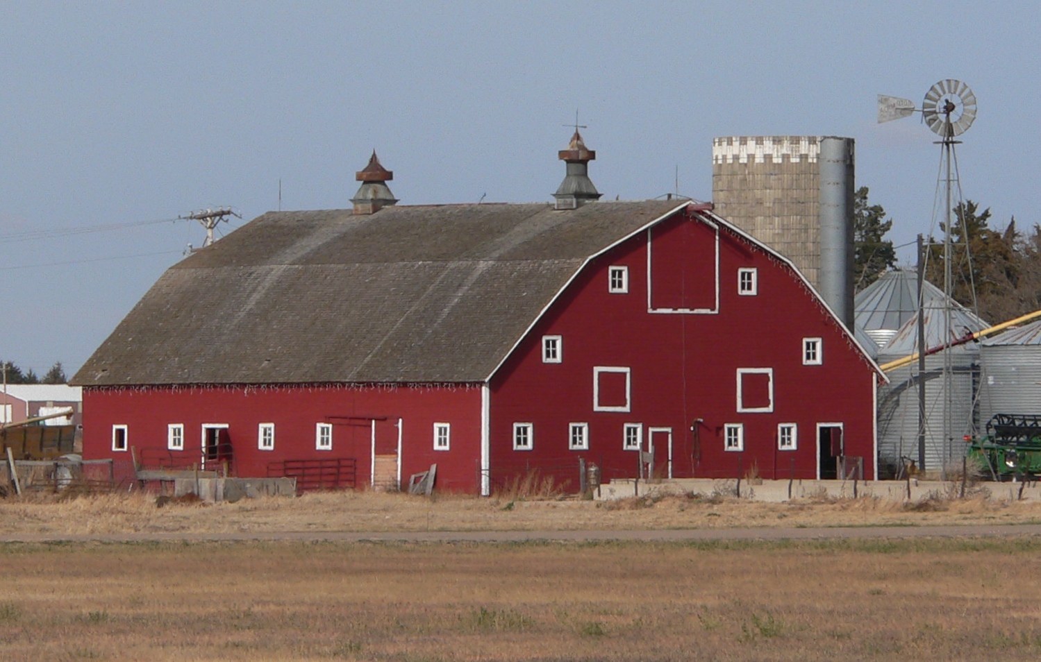 Image Nelson Farm (Merrick County, Nebraska) barn from SE 1