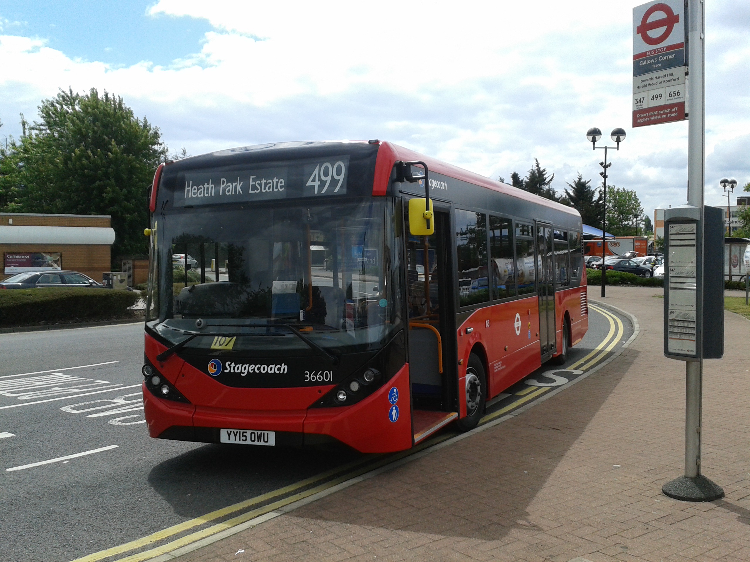 Image Stagecoach London 36601 on Route 499, Gallows Corner Tesco