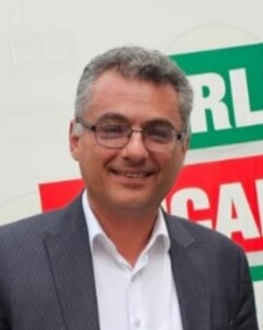 Tufan Erhüman (4x5).jpg