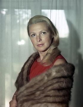 Vija Artmane.jpg