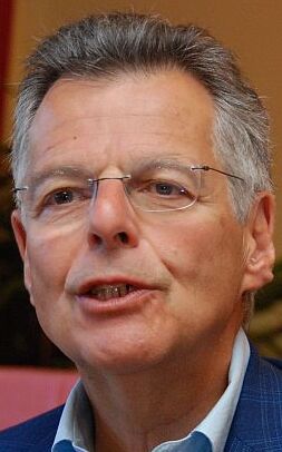 Myron Scholes close-up (cropped)