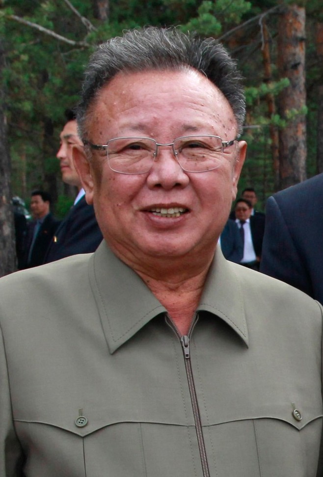 Kim Jong-il op 24 augustus 2011.jpg