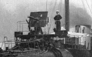 HMS DARING (1893) 12-pounder gun