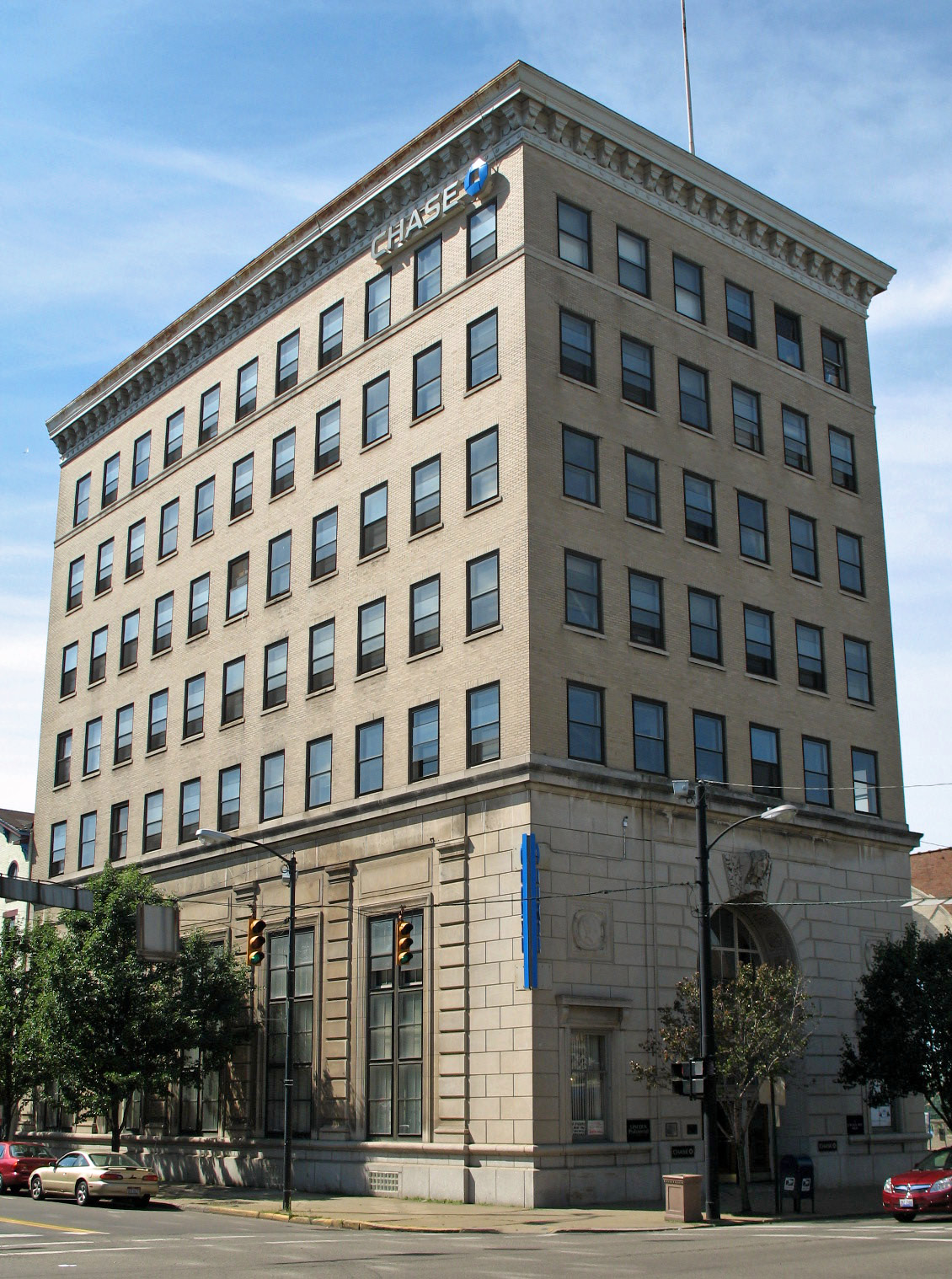 Image First National Bank Building (Massillon, OH)